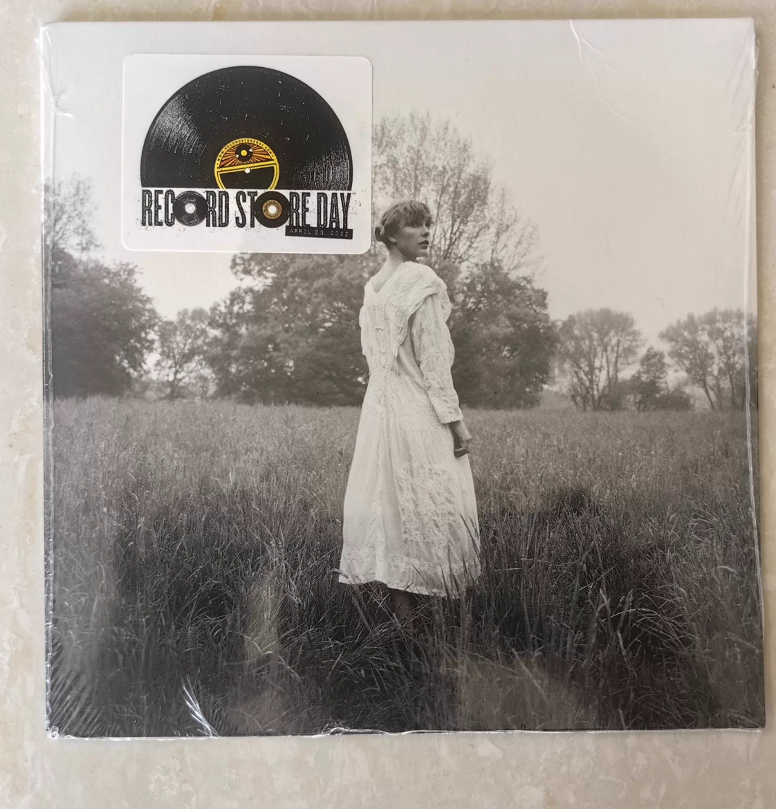Taylor Swift – The Lakes RSD Limited 7" Vinyl Opened With Sticker