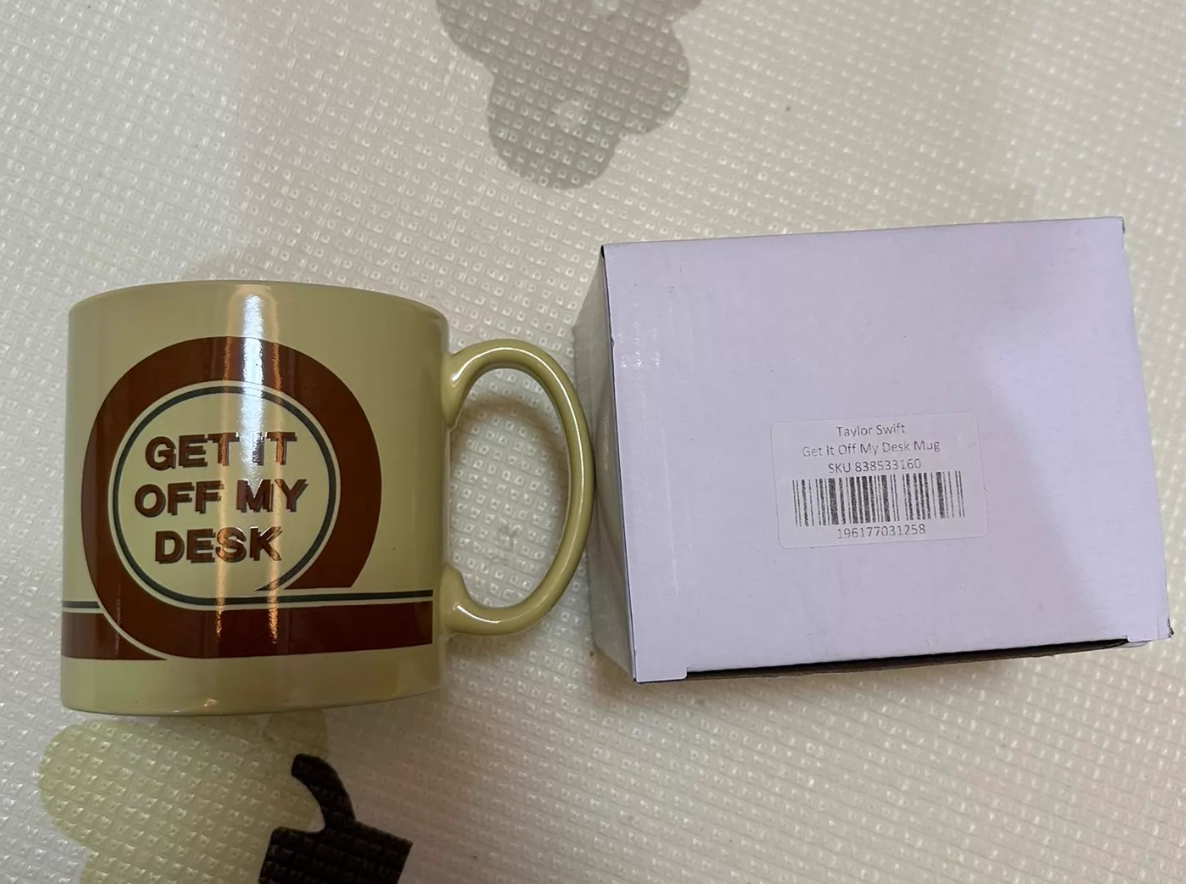 Taylor Swift – Get It Off My Desk Mug New