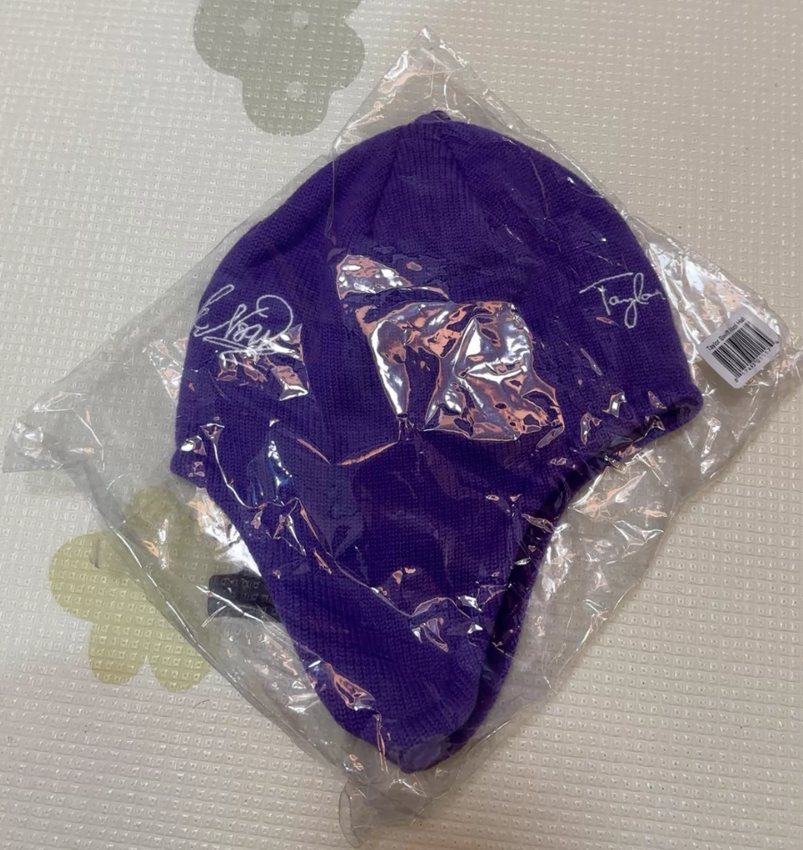 Taylor Swift – Speak Now Purple Wool Hat New