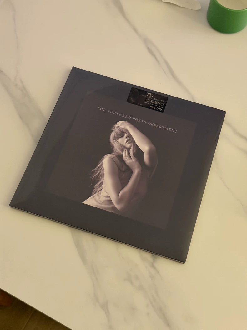 Taylor Swift – The Tortured Poets Department The Black Dog Edition Ink Black Vinyl 2LP