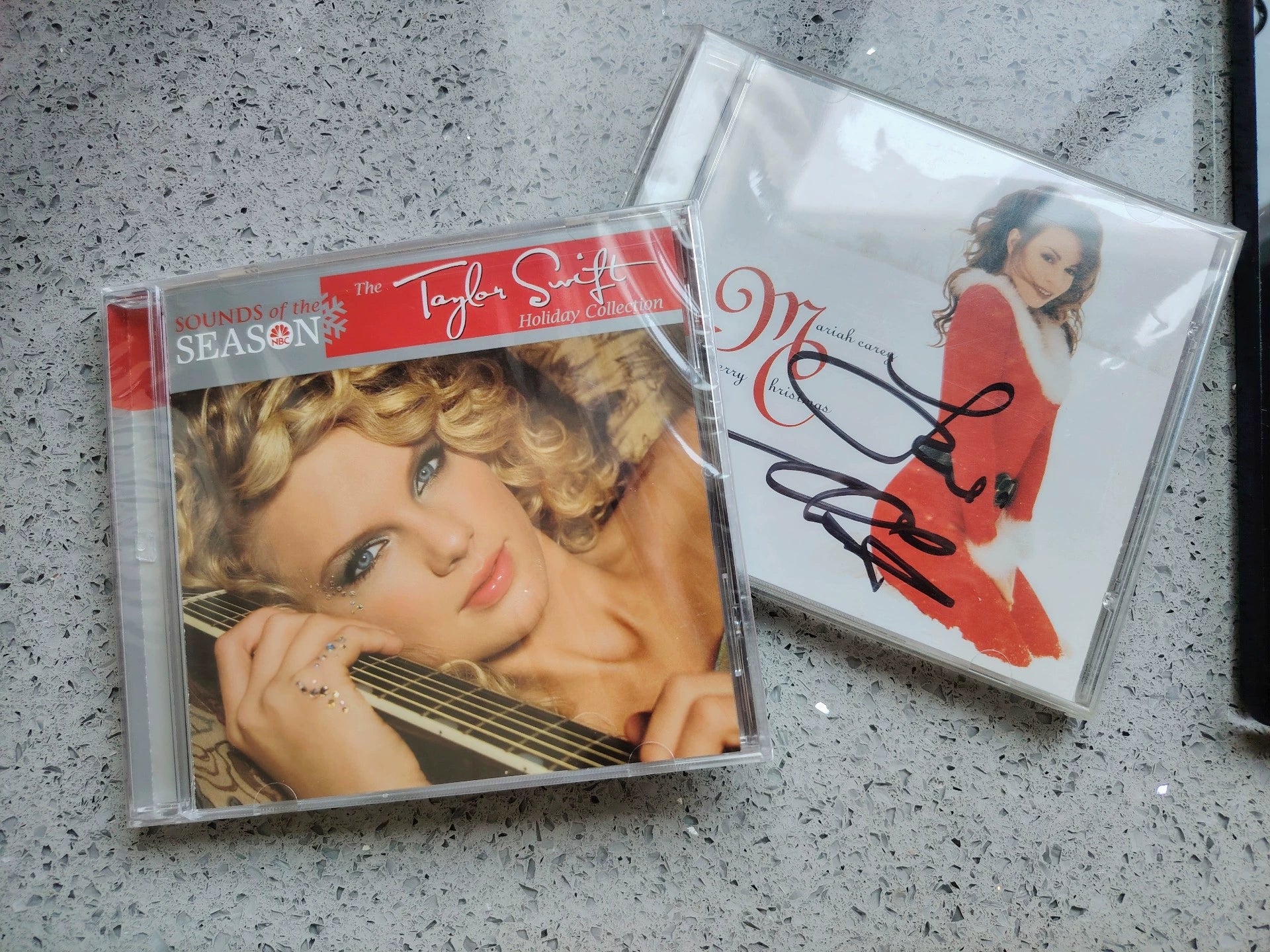 Taylor Swift – The Holiday Collection First Pressing CD – Sealed