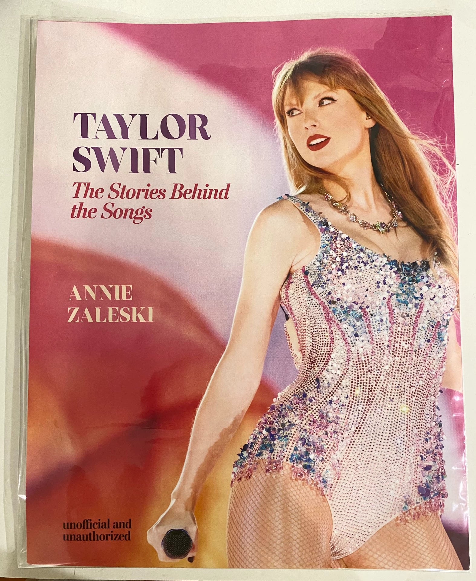 Taylor Swift — The Stories Behind the Songs Unofficial Reference Book + Poster — New