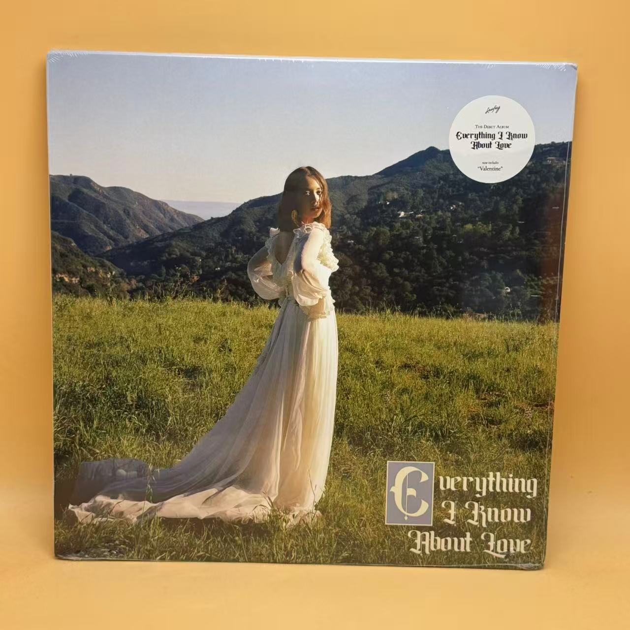 Laufey (2) - Everything I Know About Love (LP, Album, Cre)