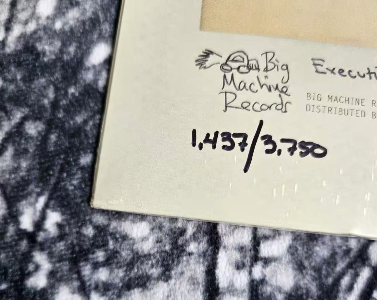 Taylor Swift – 1989 RSD Crystal Clear & Pink Vinyl (Limited to 3750, Numbered)