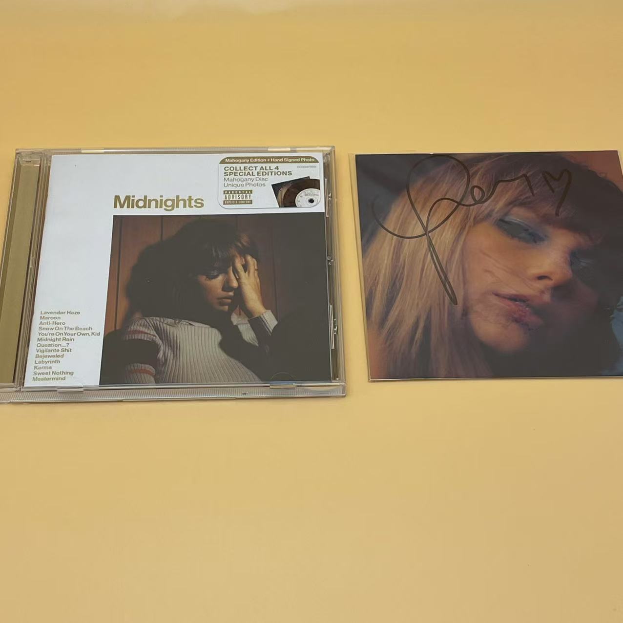 Taylor Swift - Midnights Mahogany Edition, Signed