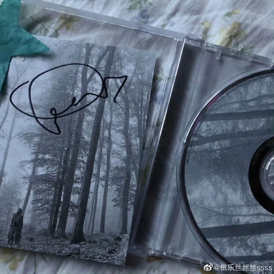 Taylor Swift folklore First-Batch Signed CD – Opened