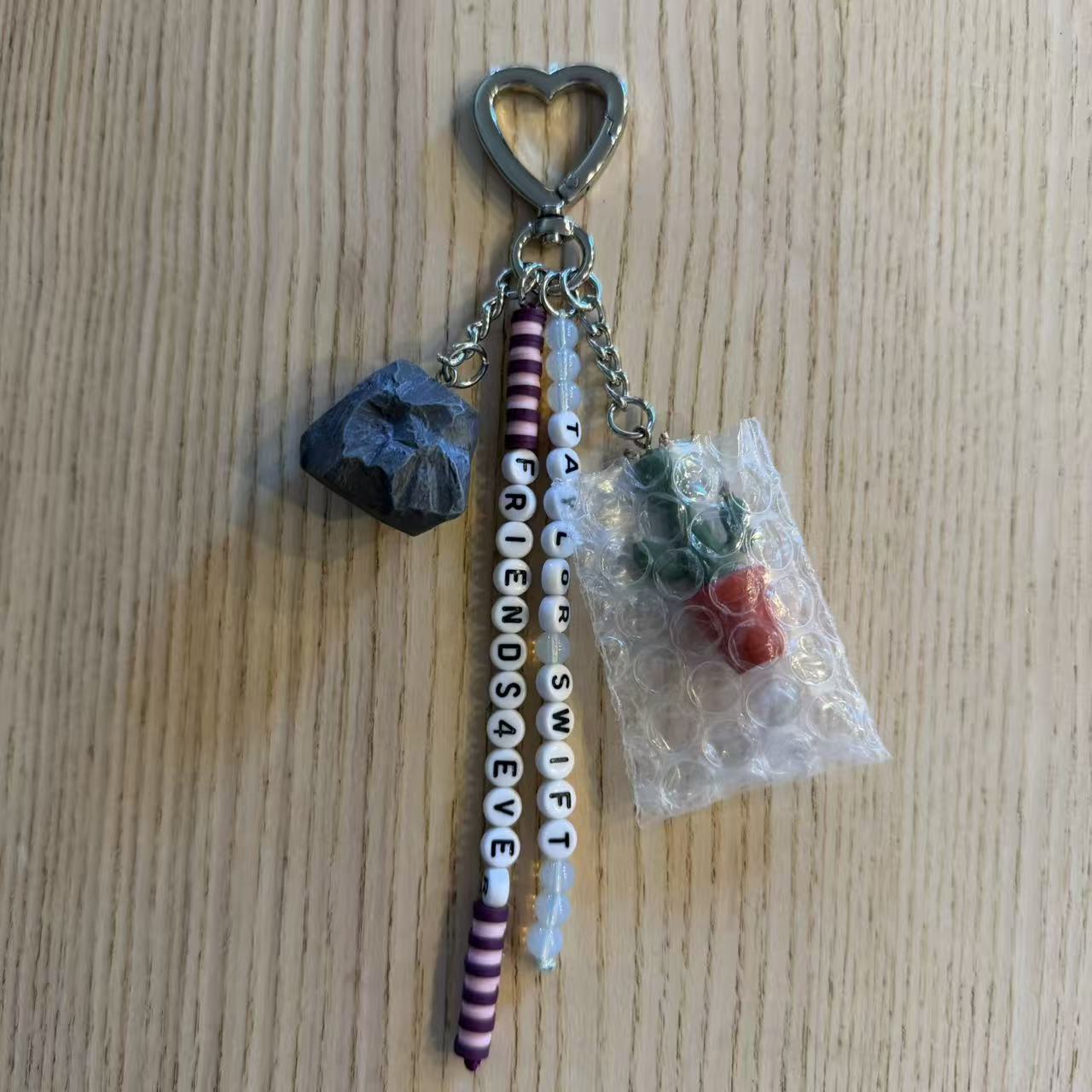 Taylor Swift – Friends4Ever Keychain & Bag Charm