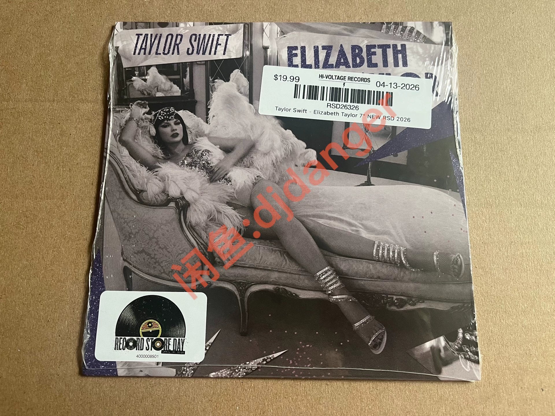 Taylor Swift – Elizabeth Taylor RSD 2026 Purple Glitter 7-Inch Vinyl