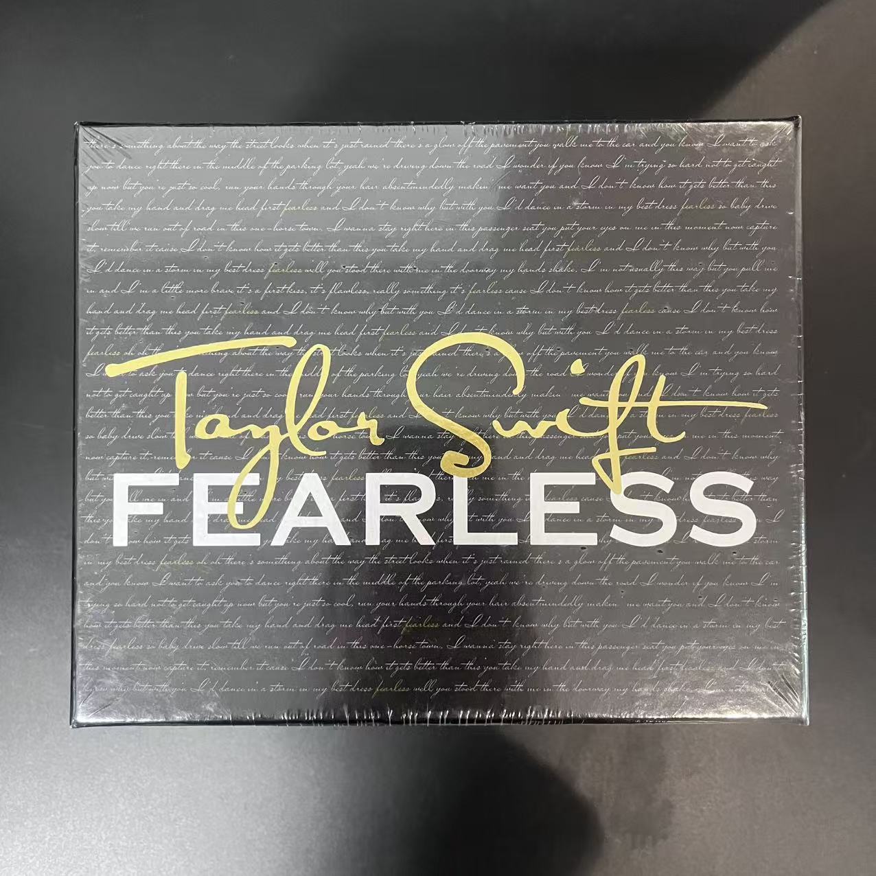 Taylor Swift – Fearless Deluxe Edition Box Set CD US 2008 Sealed