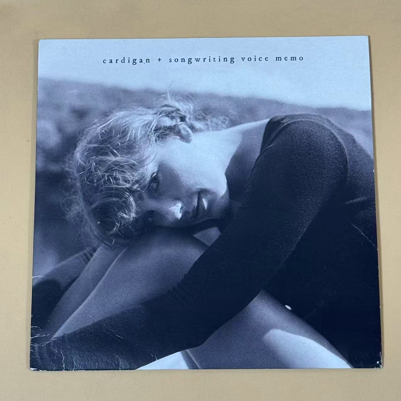 Taylor Swift – The Life of a Showgirl Signed CD Photo 1 Heart