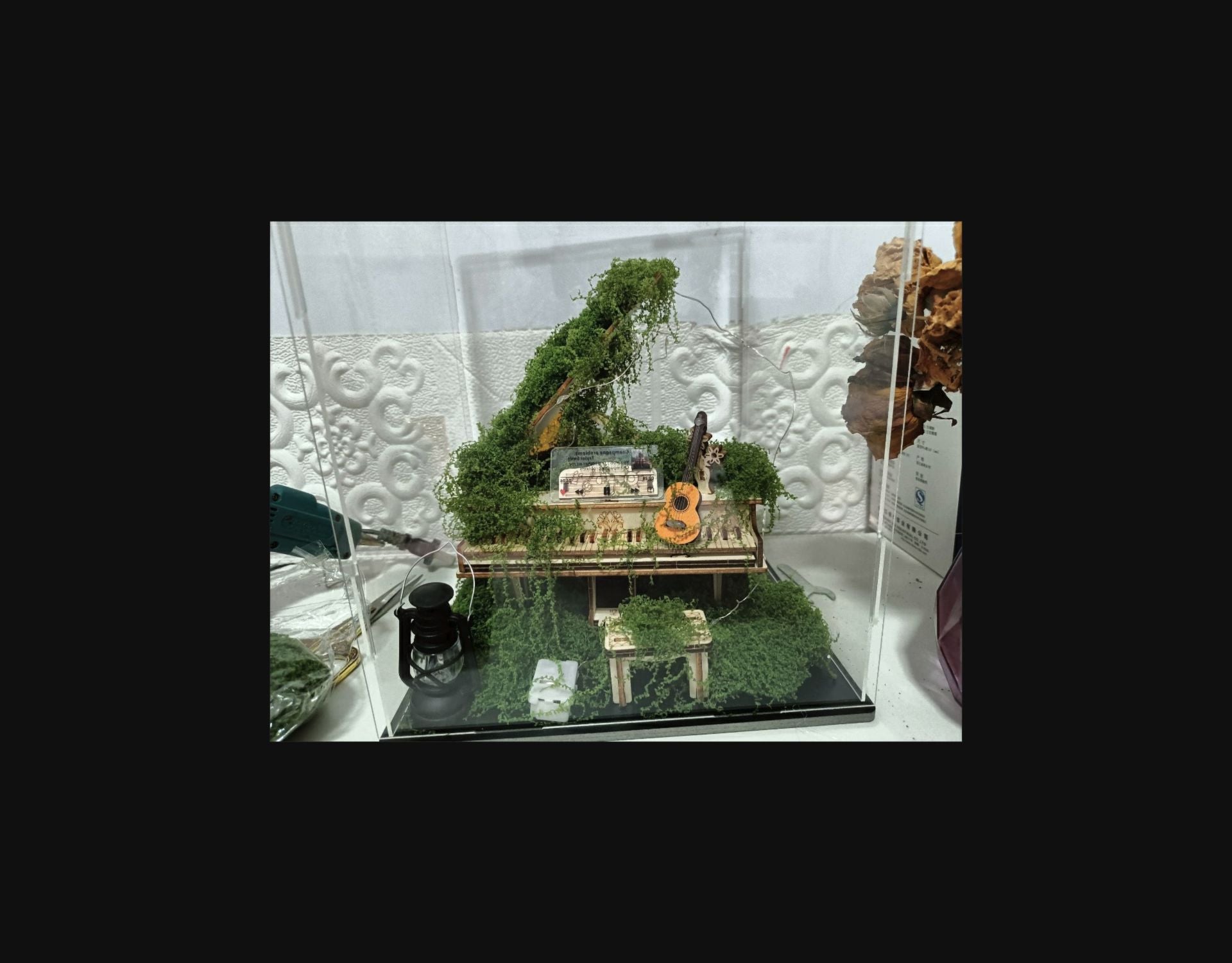 Taylor Swift Champagne Problems Piano Moss Diorama Display — Full Set — Unofficial