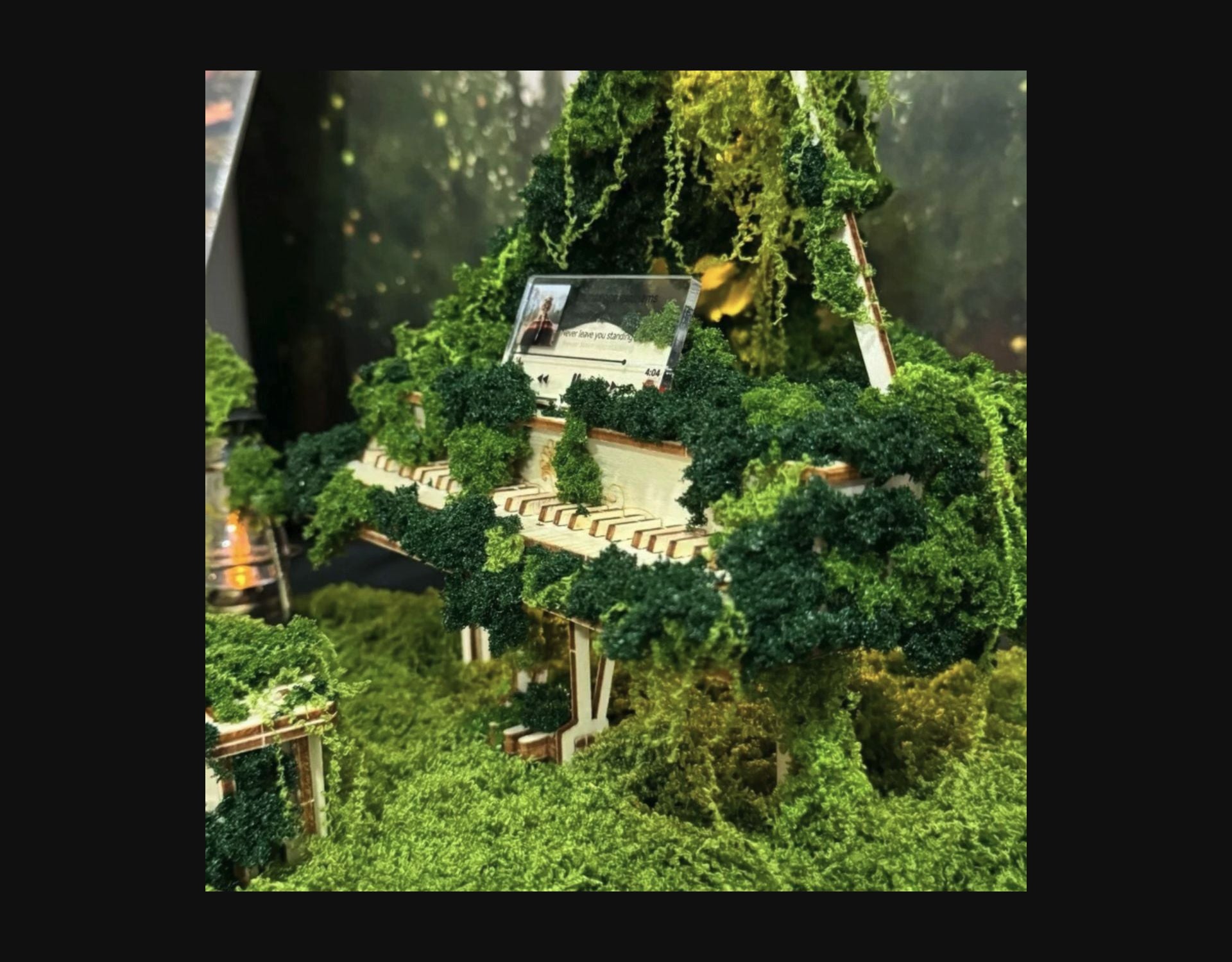 Taylor Swift Champagne Problems Piano Moss Diorama Display — Full Set — Unofficial