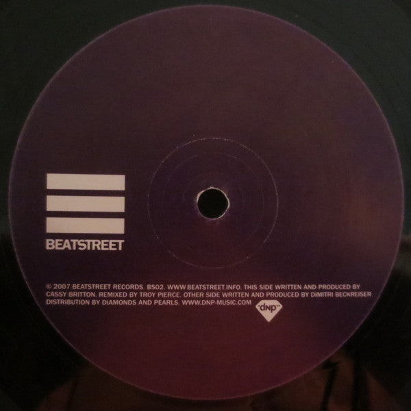 Dima (6) / Cassy : 999Pebbles / Somelightuntothenight (Troy Pierce Close The Windows Remix) (12")