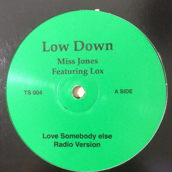 Miss Jones (2) Featuring The Lox : Love Somebody Else (12")