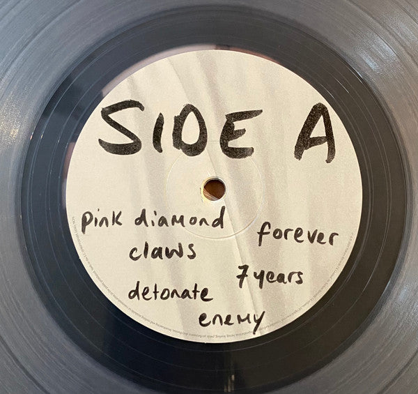 Charli XCX : How I’m Feeling Now (LP, Album, RE, Cle)