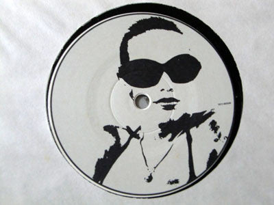 Clara Moreno : Chara Charidade (12", Smplr)